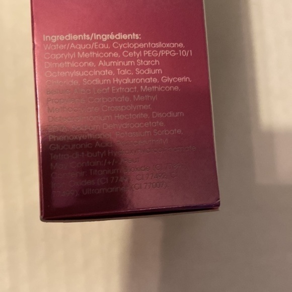 Beauty Blender Bounce Foundation in Blend 1.20 C - Picture 2 of 4